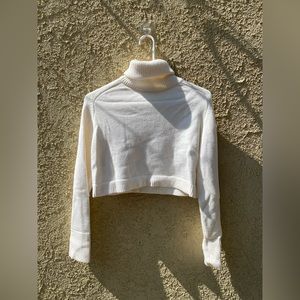 Zara cream/ivory/white turtleneck sweater